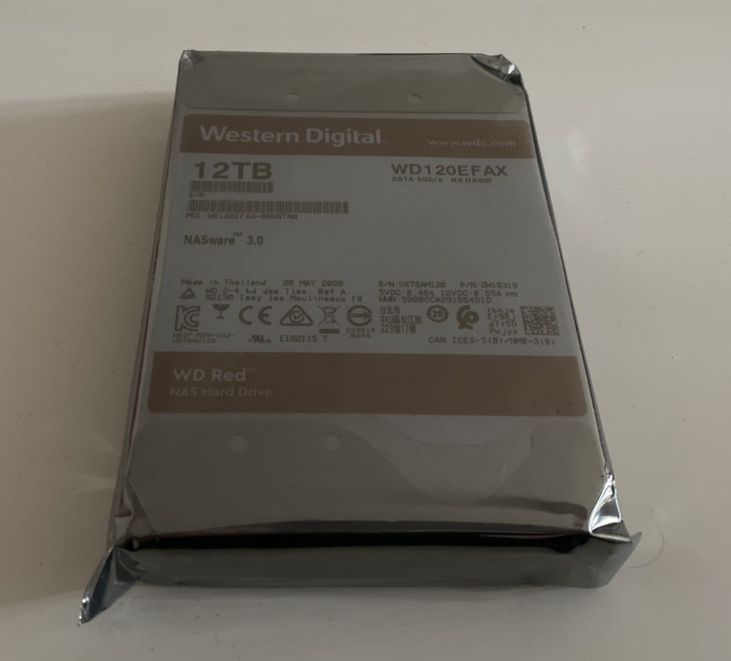 Western Digital - WD100EFAX or WD101EFAX - Christof Strauss .com